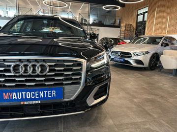 Audi Q2 30 TFSI sport *NAVI*TEMPOMAT*PDC*LED*SZHZ*