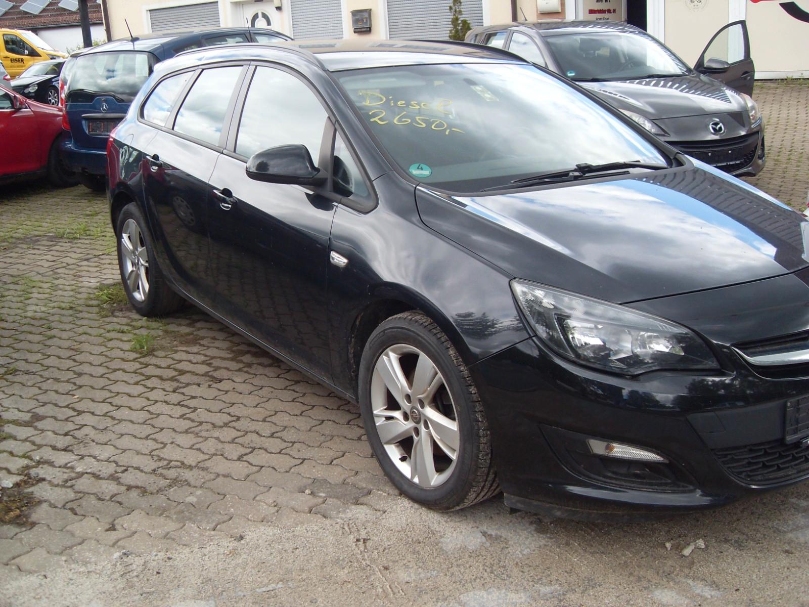 Opel Astra J Sports Tourer Edition