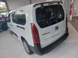 Fiat Kombi Maxi L2 1.5 130 Autom. 7-Sitzer LED Navi  - Fiat Doblo mit Diesel-Antrieb: Kombi, mit Klimaautomatik