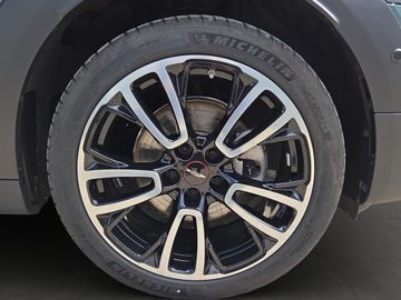 MINI Cooper Countryman - 5