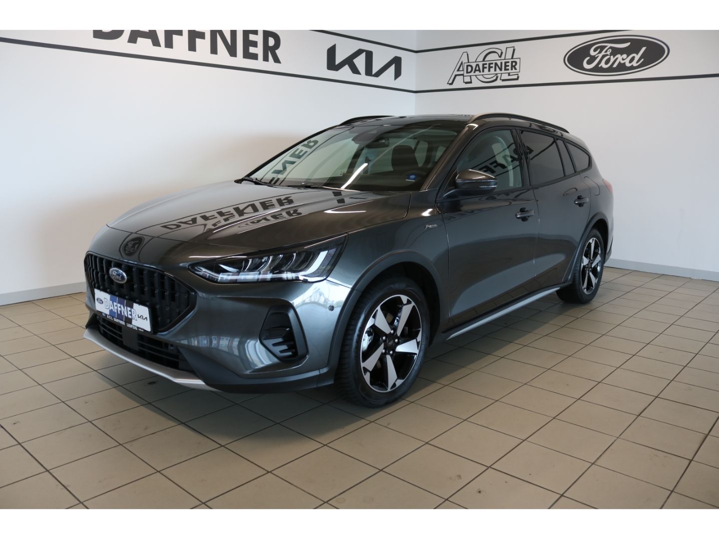 Fahrzeugabbildung Ford Focus Turnier Active X 1.0 EcoBoost Mild-Hybrid