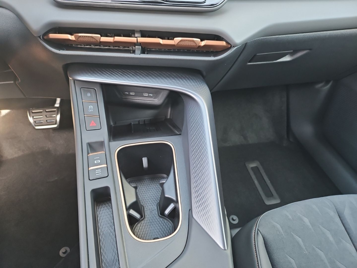 Terramar 1.5 eTSI DSG*Navi*LED*ACC*RüKa*SHZ*
