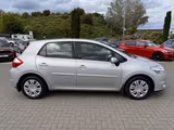 Toyota Auris 2.0 D-4D - SHZ - AHK - Toyota Auris mit Diesel-Antrieb: 2.0