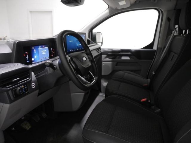 Fahrzeugabbildung Ford Transit Custom Kasten 320 L1 Trend FWD