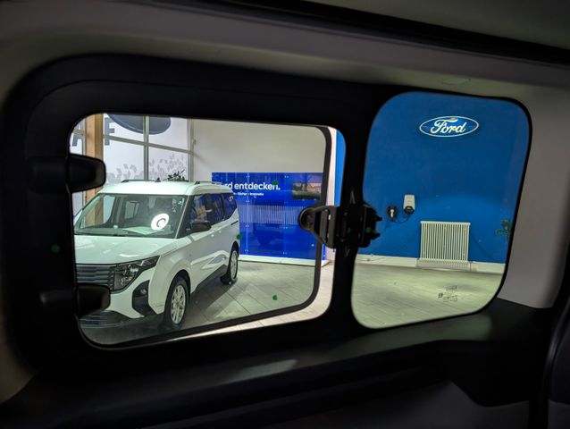 Ford Tourneo Custom Bus 320 L1 Titanium AT SOFORT!
