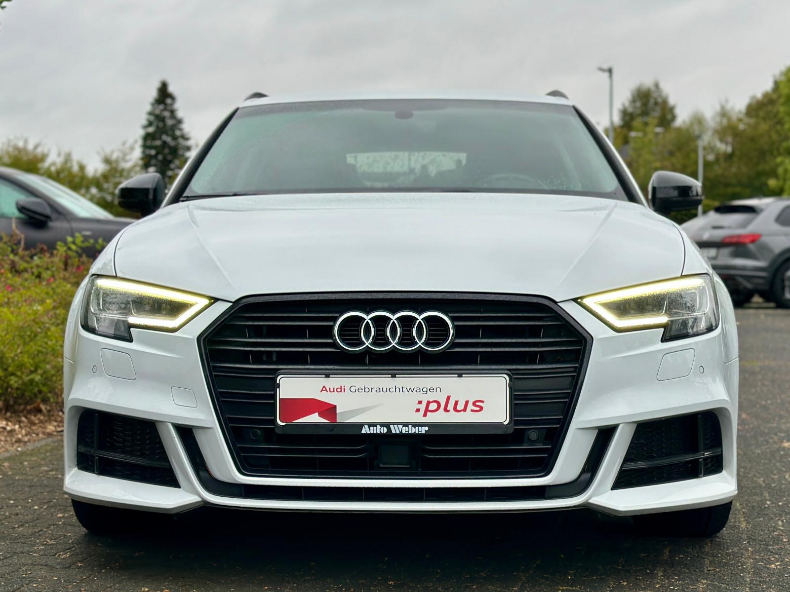 Audi A3 Sportback 35TFSI S LINE BLACK MATRIX NAV+ AHK