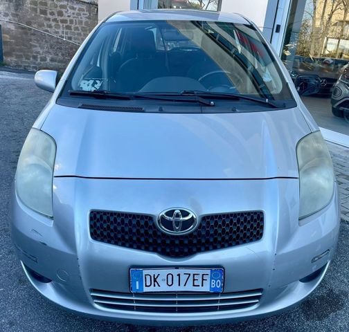 Toyota Yaris 1.3 5 porte gpl