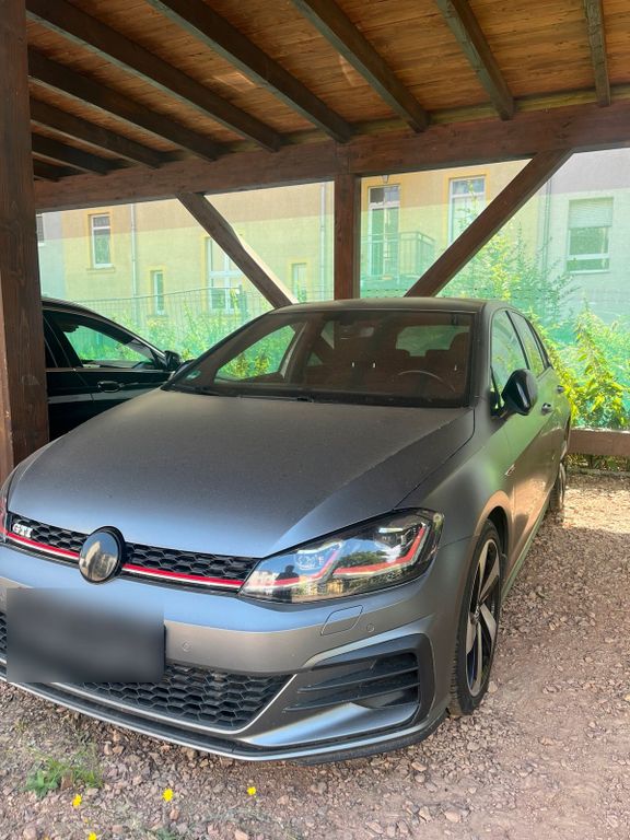 Image of Volkswagen Golf