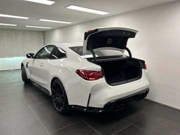 BMW M4 - 11