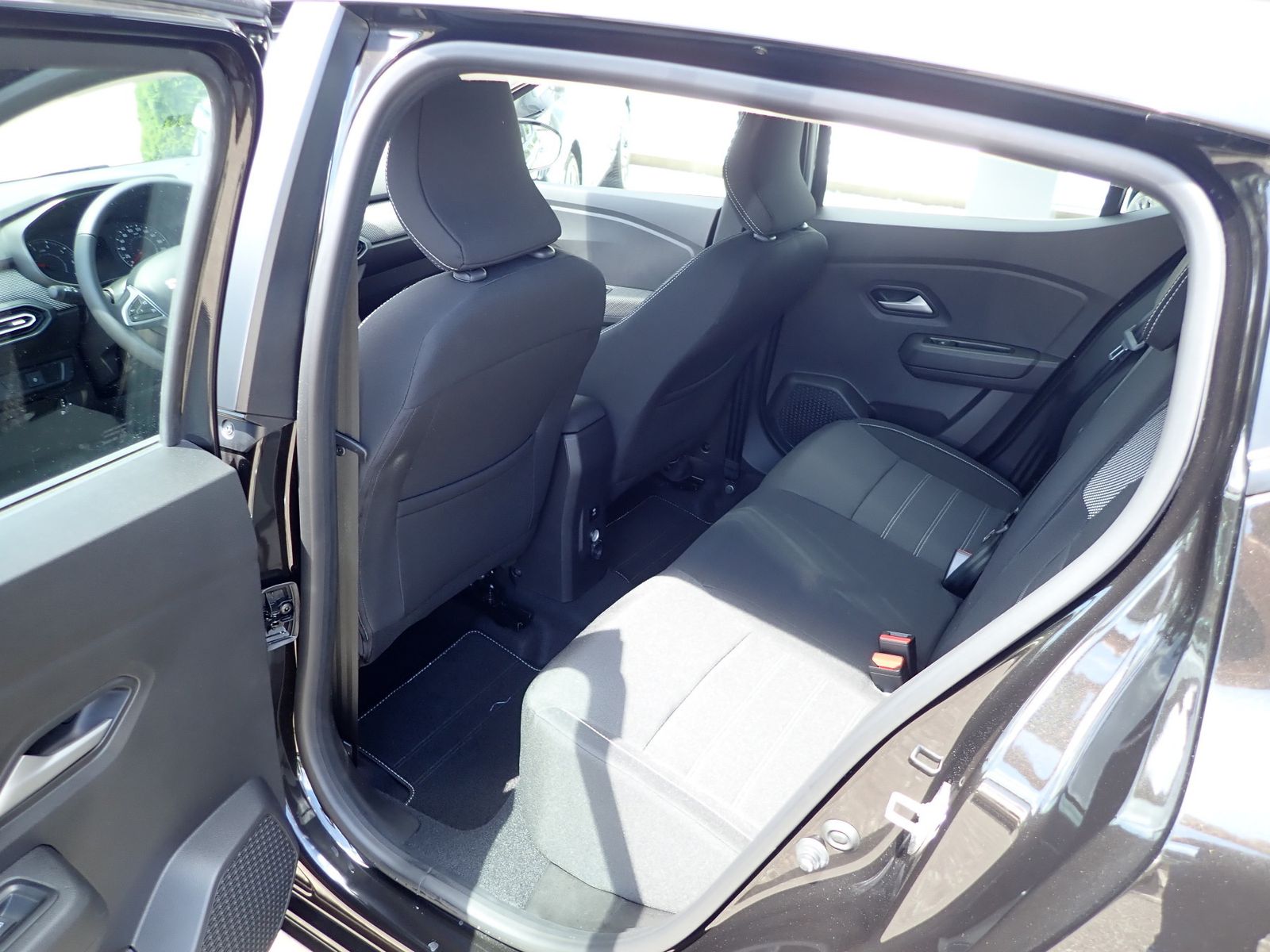 Fahrzeugabbildung Dacia Sandero Journey TCe 90
