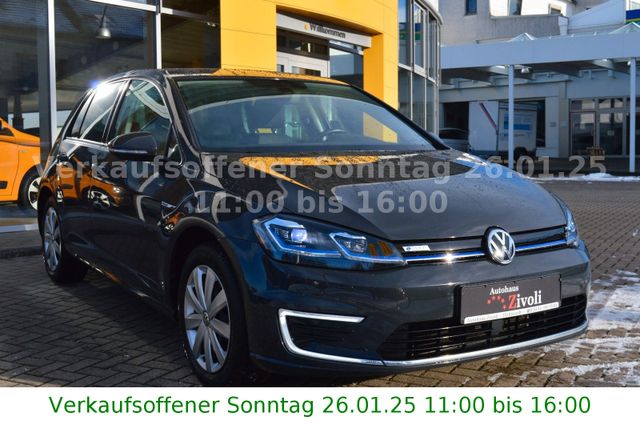 Volkswagen E-Golf VII/NAVI/ACC+/ASSIS/WRMPE/KAMERA/LED/SHZ/