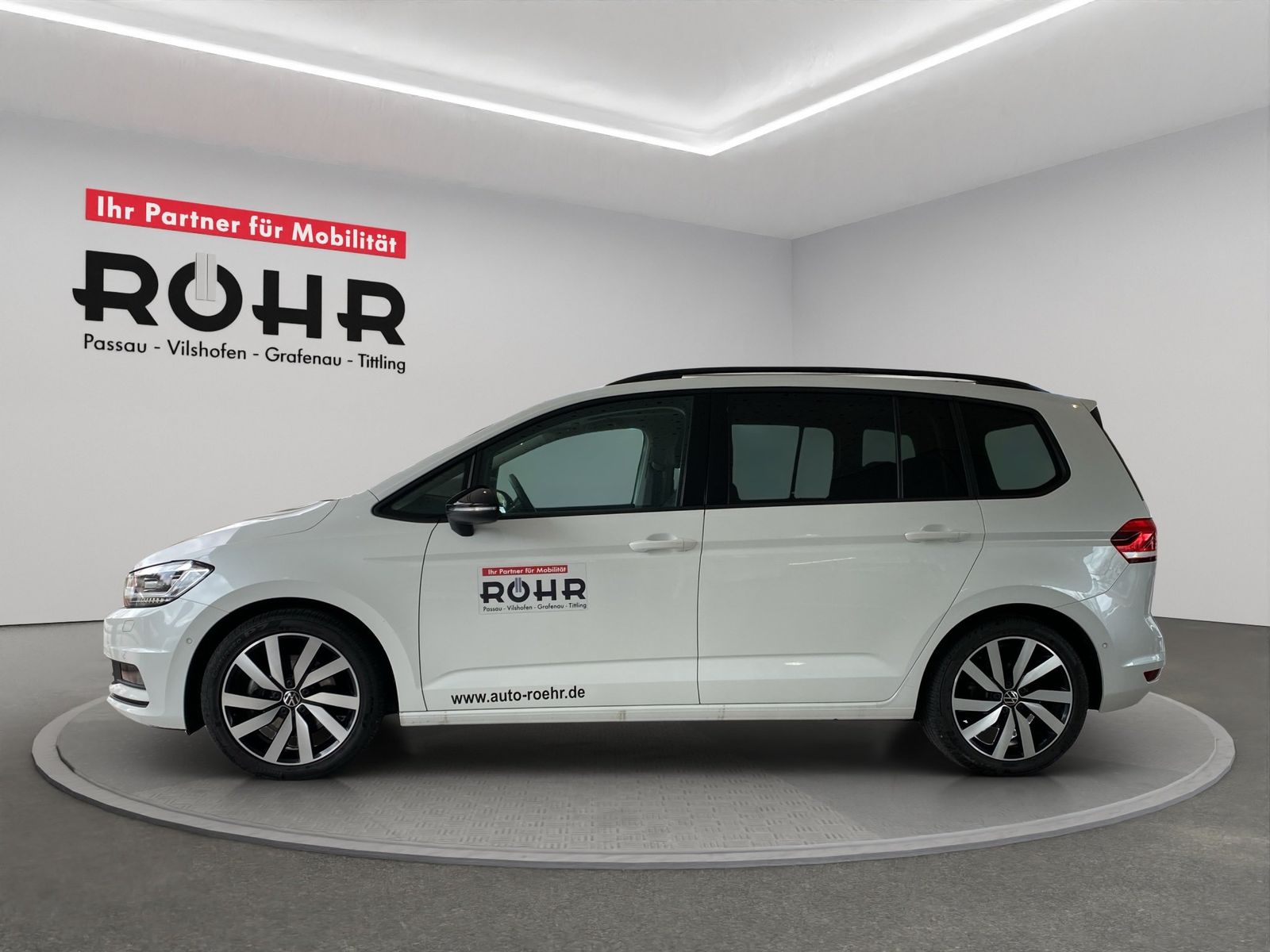 Volkswagen Touran Highline 2.0 TDI DSG Black ACC AHK Kam. imagem 3