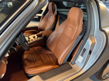 2011 Mercedes-BENZ SLS AMG 缩略图 39