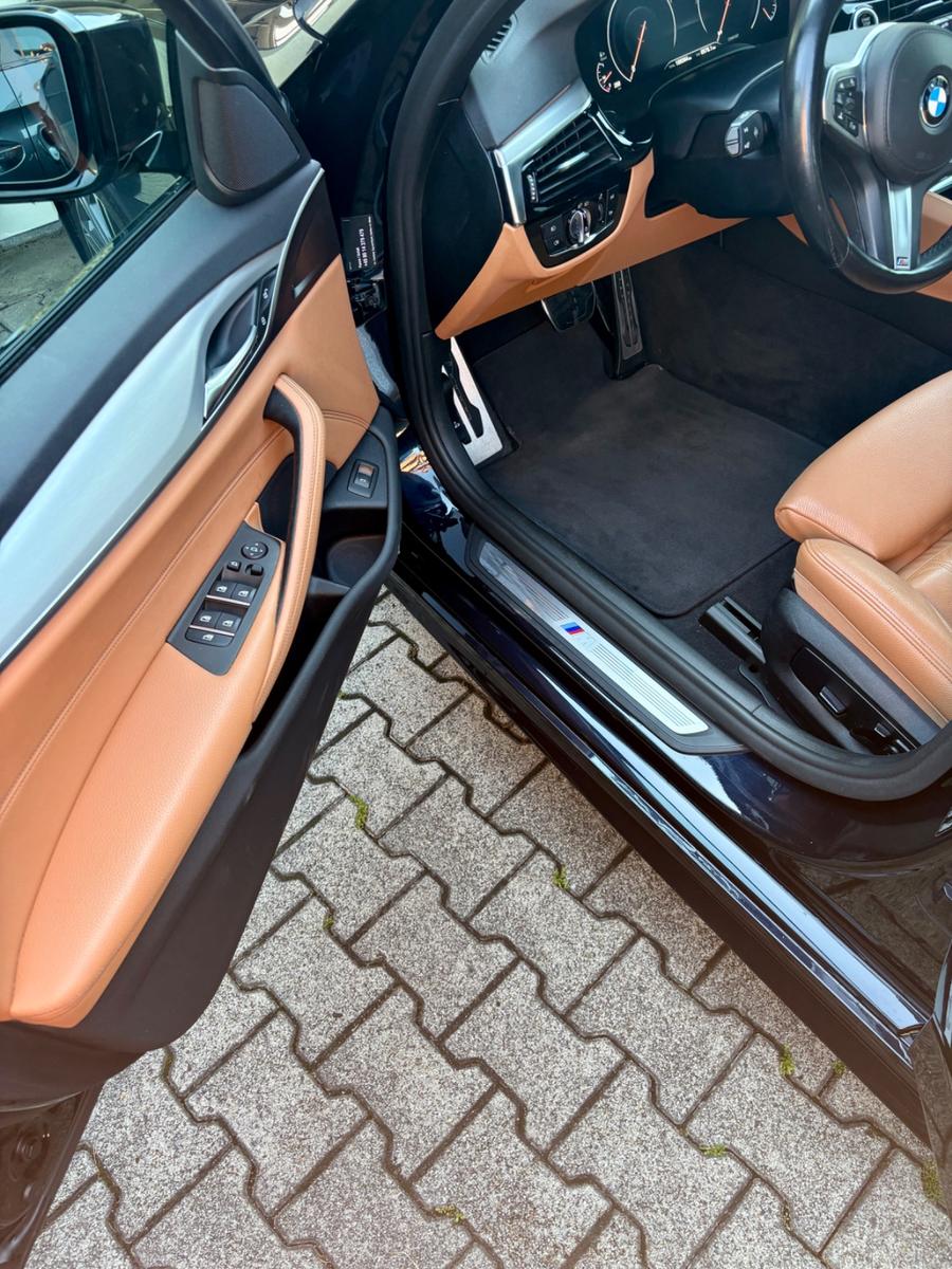 BMW 530d xDrive Touring A