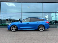 Fahrzeugabbildung Ford Focus Turnier 1.5 EcoBlue ST-Line Temp SHZ Navi
