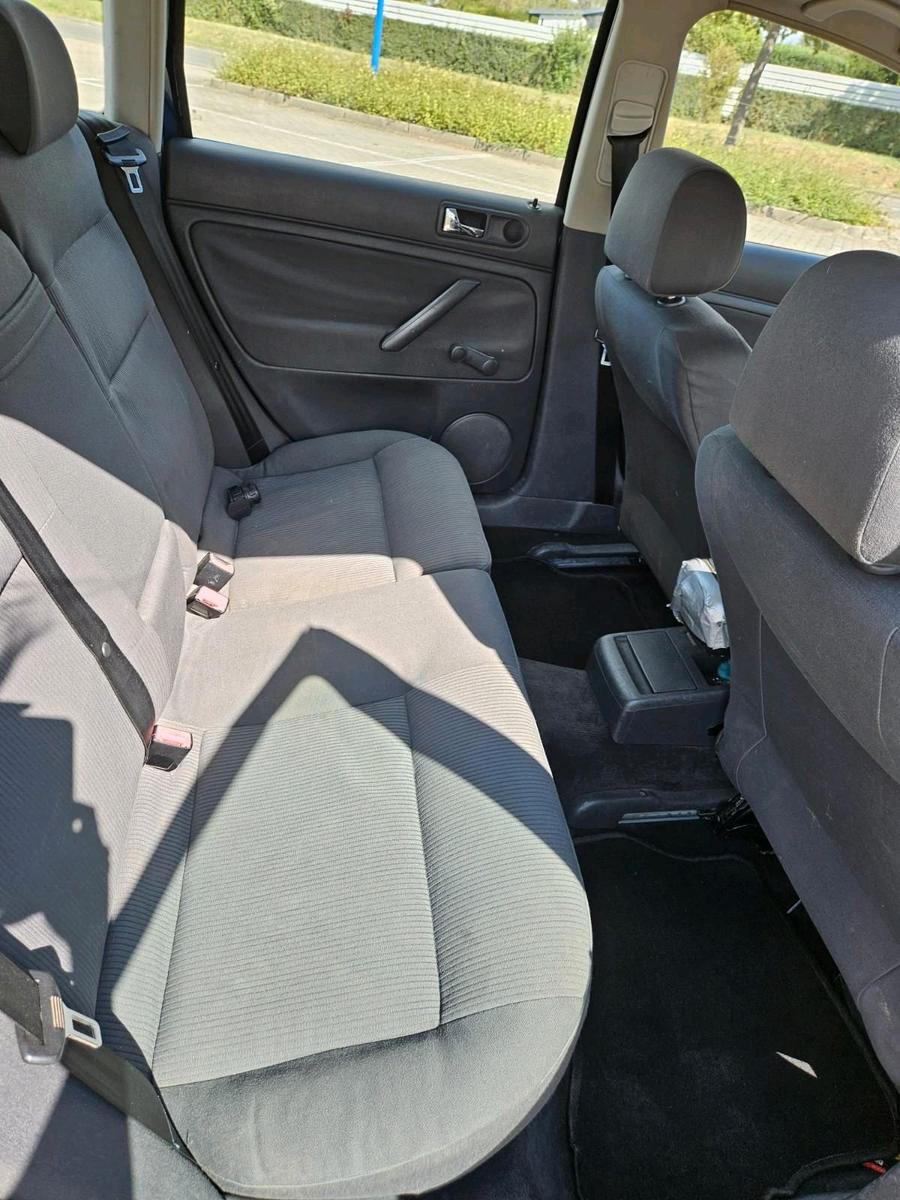 Volkswagen Passat 2005 — photo 5