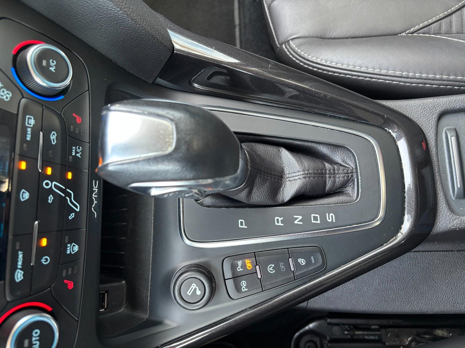 Ford Focus Turnier Titanium* Navigation *Automatik