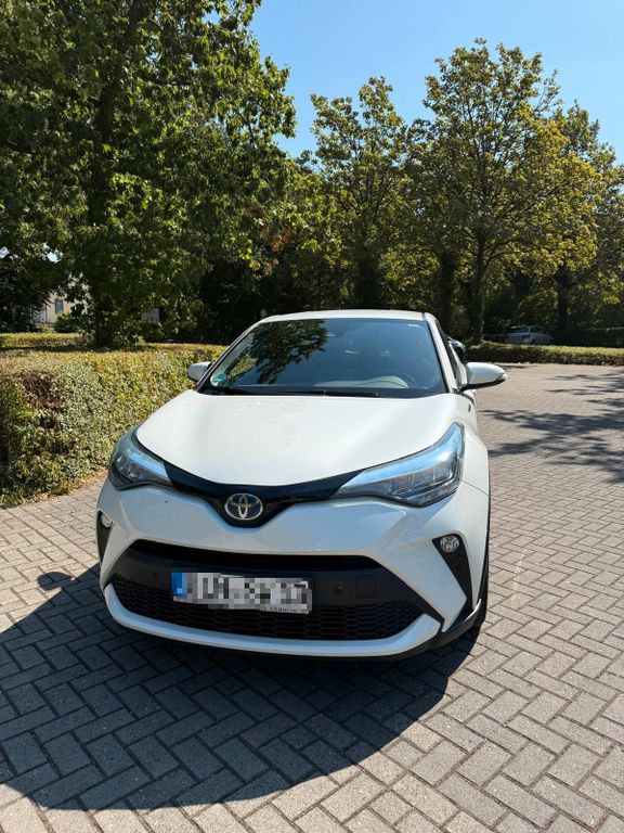Image of Toyota C-HR