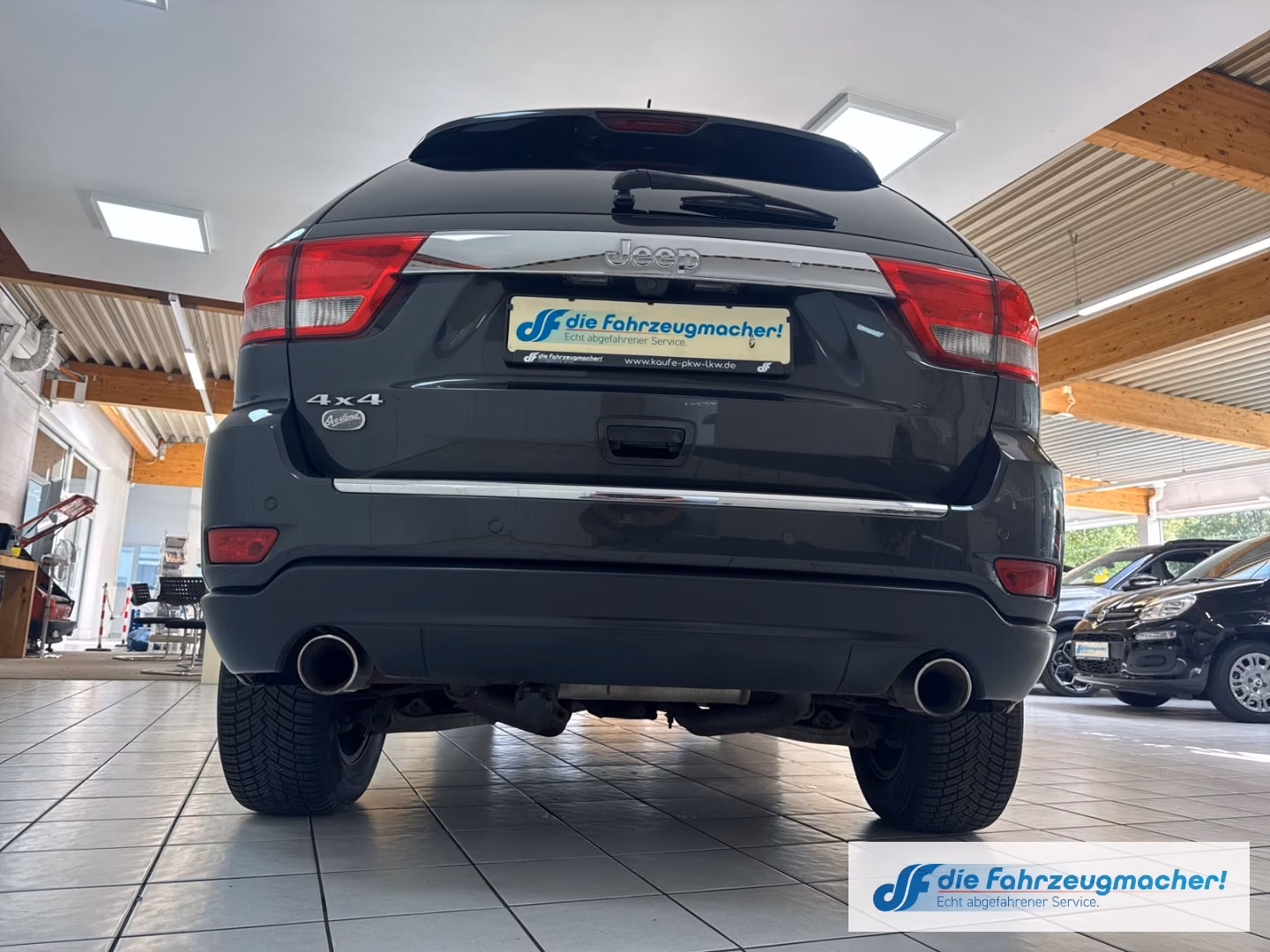 JEEP GRAND CHEROKEE 5.7 V8