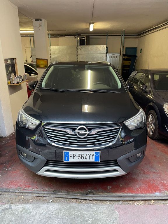 Image of Opel Crossland (X)