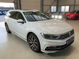 Volkswagen Passat 2.0 TDI DSG Carat BlueMotion - Volkswagen Passat Variant: Bluemotion