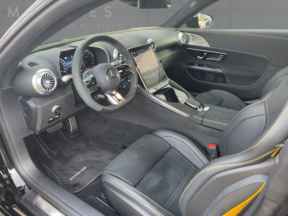 Fahrzeugabbildung Mercedes-Benz AMG GT 63 4M+ AMG/Night-II/Carbon/Lift/HuD/21''