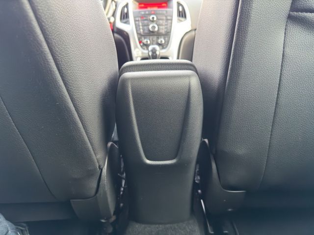 Opel Astra J 1.4T Style *ALU*LHZ*PDCHI*SHZ*