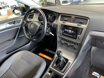 Volkswagen Golf VII *ISOFIX*A-HOLD*KLIMA*