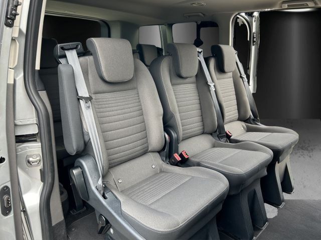 Fahrzeugabbildung Ford Tourneo Custom Titanium 2.0 TDCi 320 L2 Navi Bi-