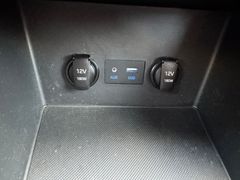 Fahrzeugabbildung Hyundai I30 Select 1,4 "NAVI-CAM-MULTI-SITZH-TEMPO-