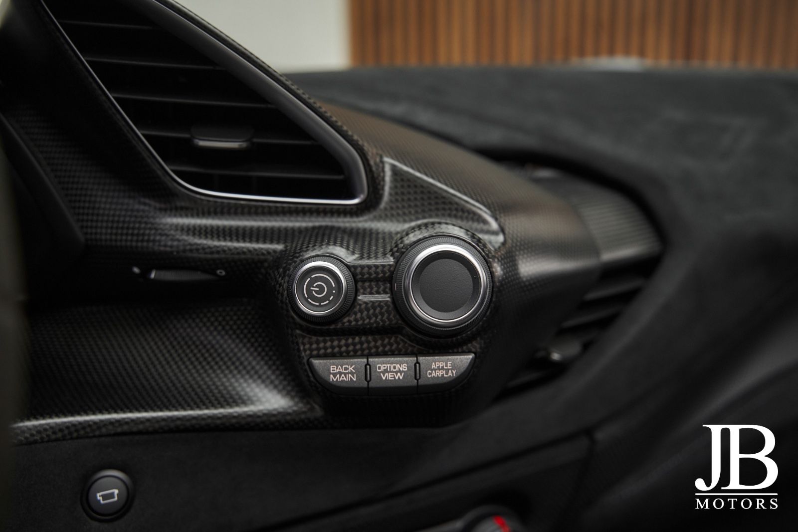 Fahrzeugabbildung Ferrari 488 Pista Spider Tailormade Special Carbon Lift