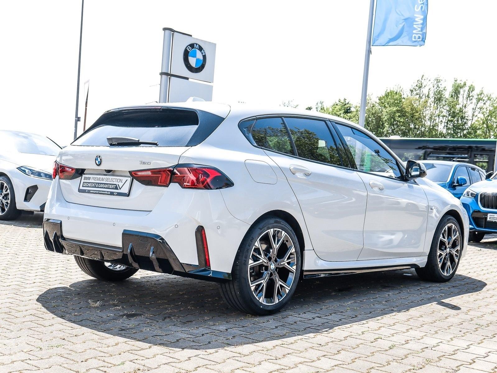BMW 120 Finanzierung ab 0,49% M Sport Komfortz. LED 