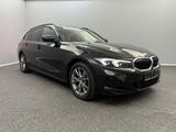 BMW 320d T x-Drive SHADOW*LED*WIDE*CARPLAY*U-FREI - BMW 320: 320d X Drive