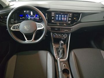 Volkswagen Polo - 9