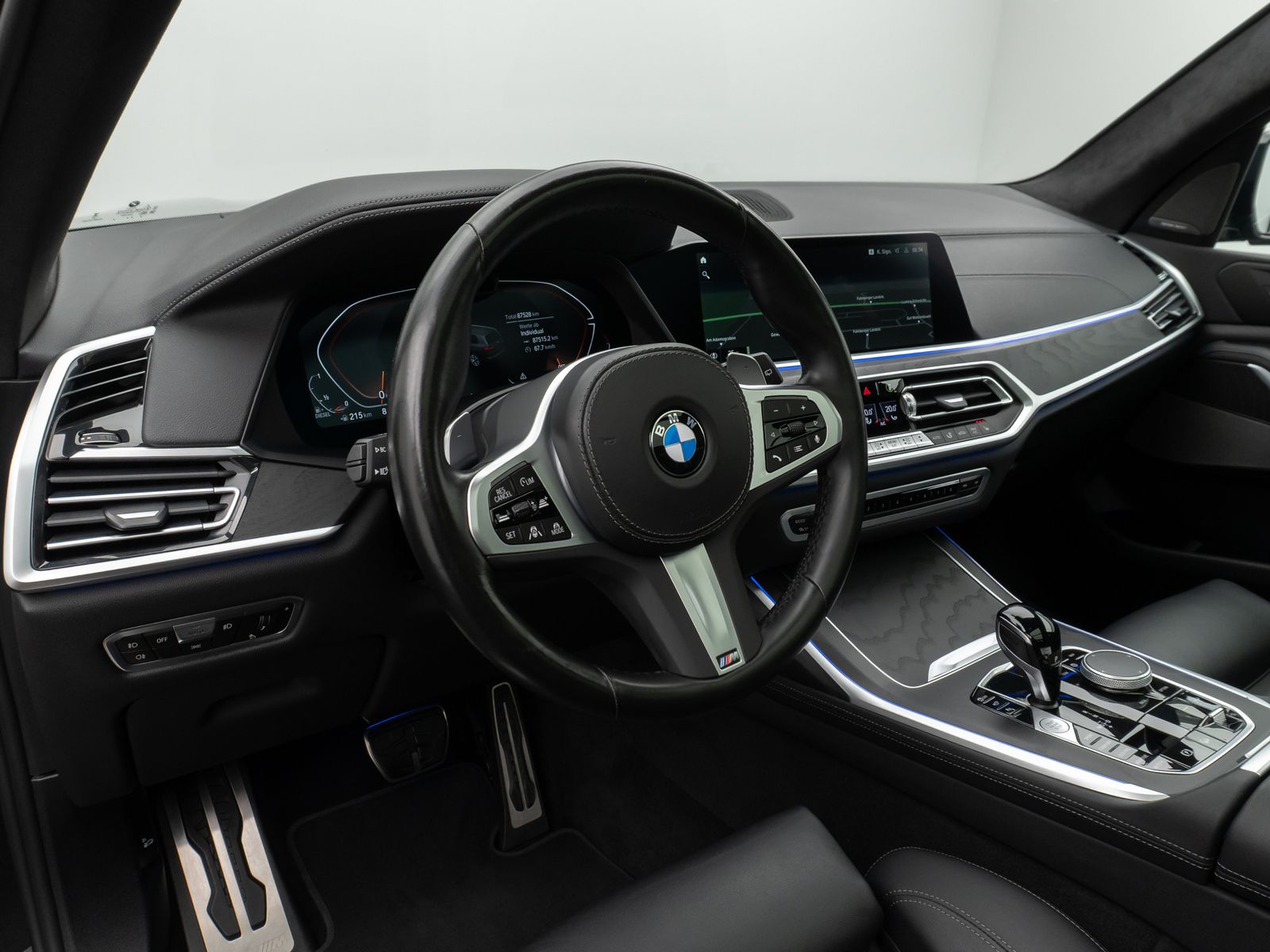 Fahrzeugabbildung BMW X7 xD40d M Sport 360°HUD DAB H/K SoftCl DisplKey