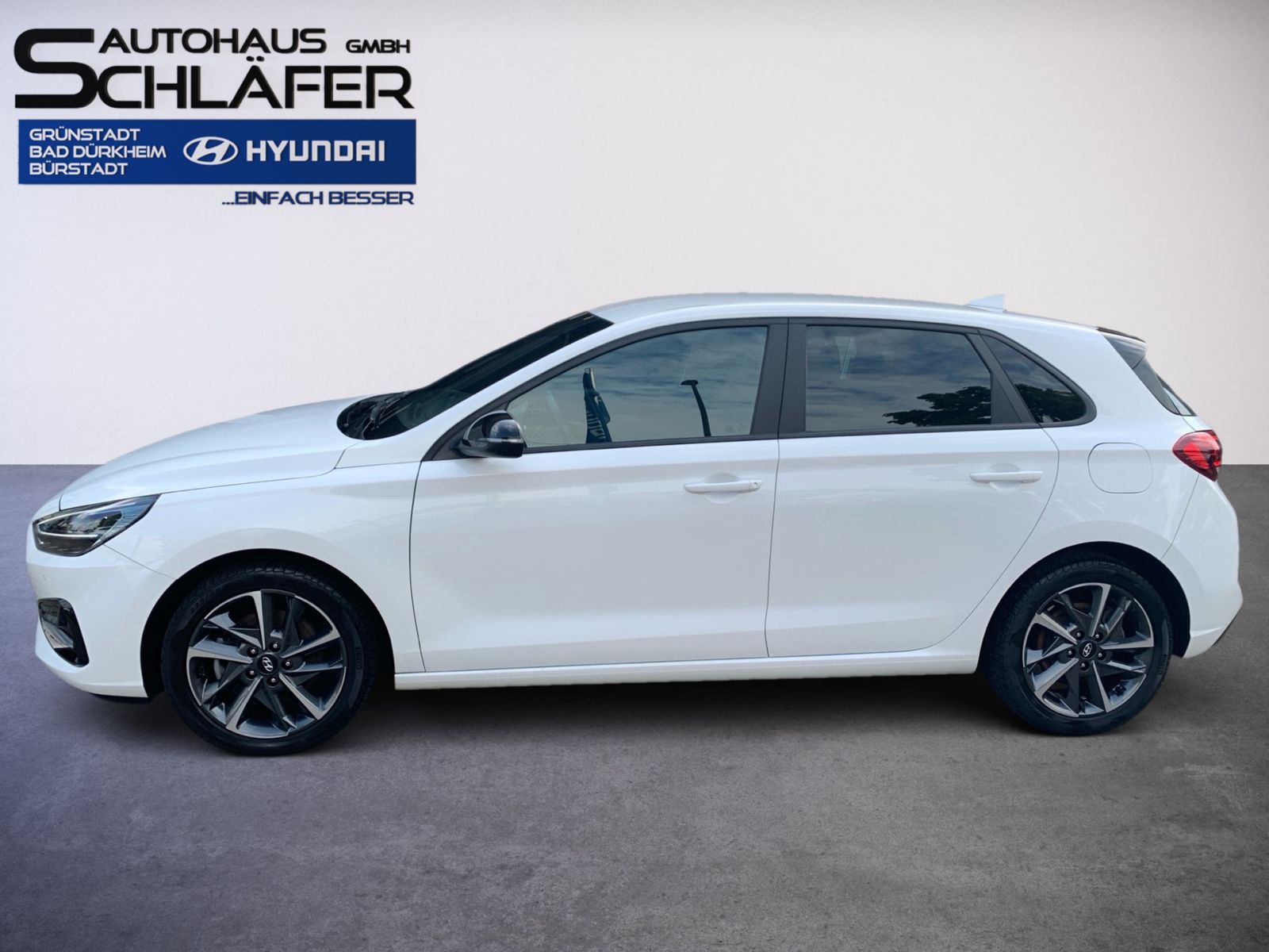 Fahrzeugabbildung Hyundai i30 1.0 T-GDI Connect & Go Navi LED