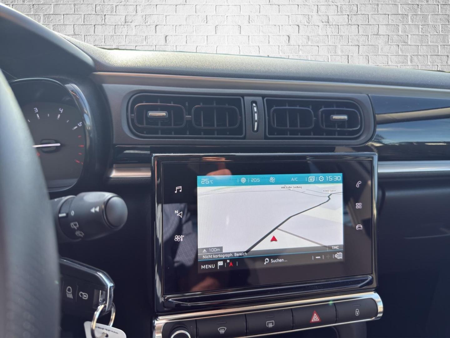 Citroën C3 PureTech 82 1.2 Plus  Navigation/LED/Klima