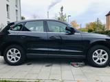 Audi Q5 2.0 TFSI 132kW quattro - - Audi Q5: Limousine