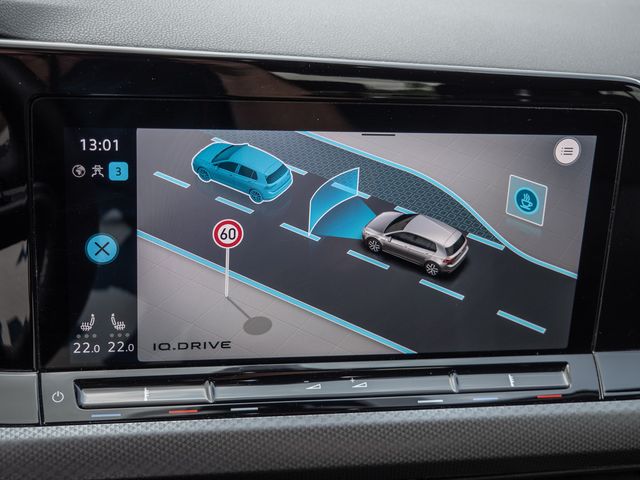 Golf VIII 1.5 eTSI Active SHZ ACC HUD MATRIX-LED