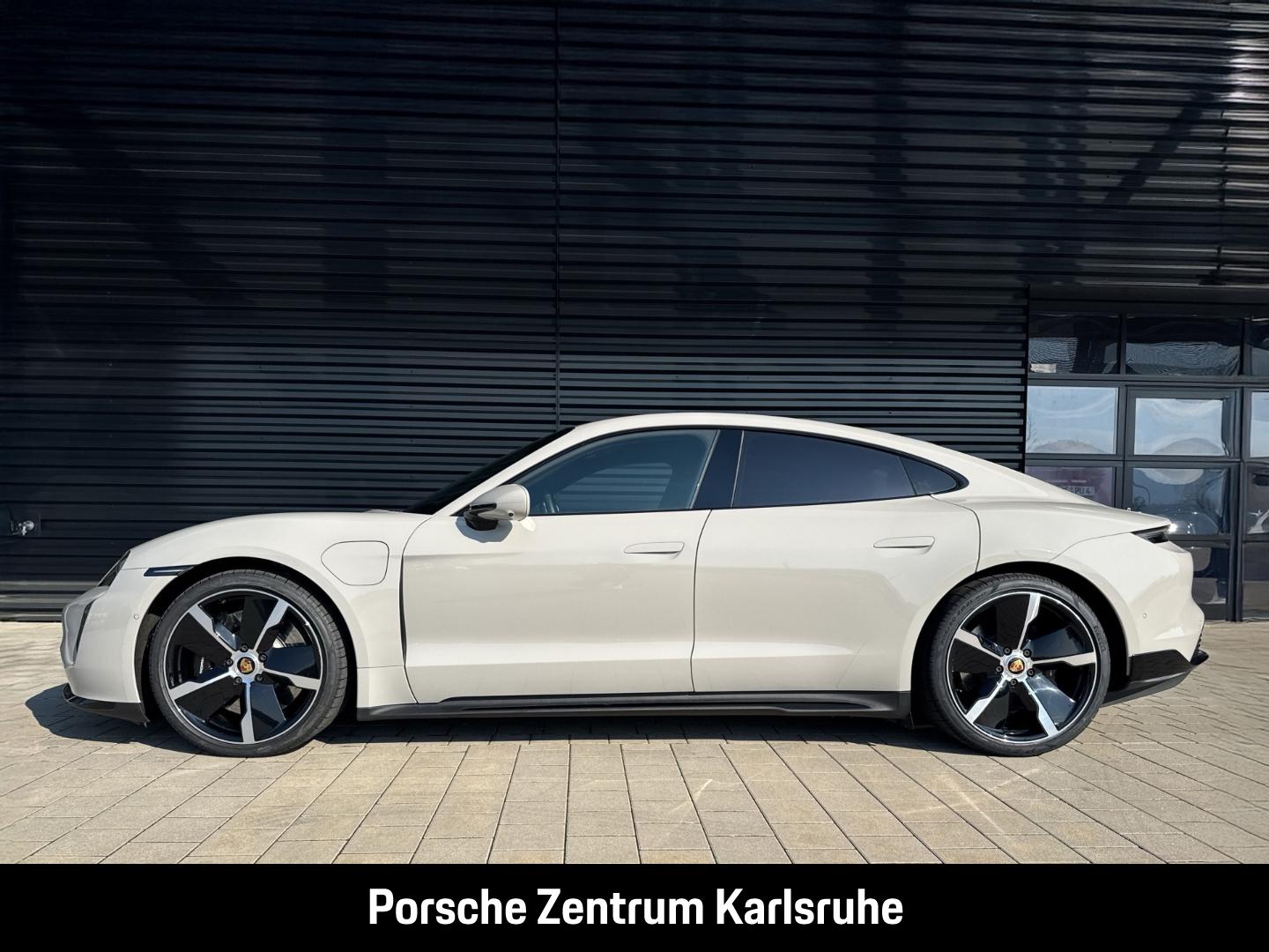 Porsche Taycan Turbo Clubleder HA-Lenkung InnoDrive BOSE