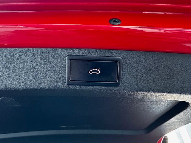 Octavia Combi RS PANO;NAV;BFS;CARPLAY