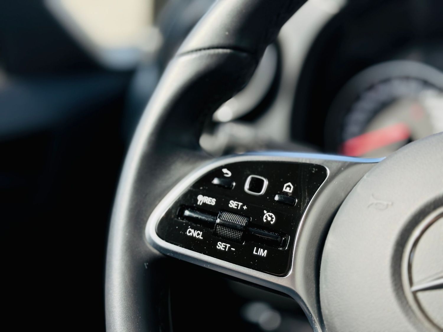 Fahrzeugabbildung Mercedes-Benz Citan 108 CDI PRO, 3-Sitze, Klima, PTS, DAB, SHZ