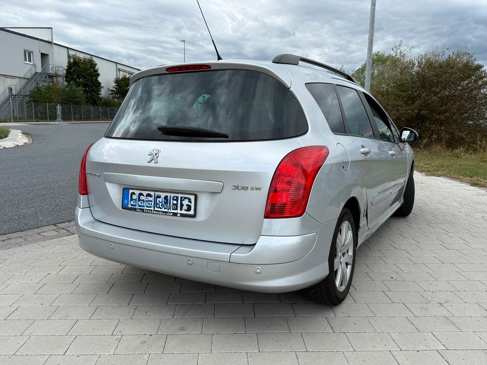 Peugeot 308 2014 — engine 120 HP (88kW)