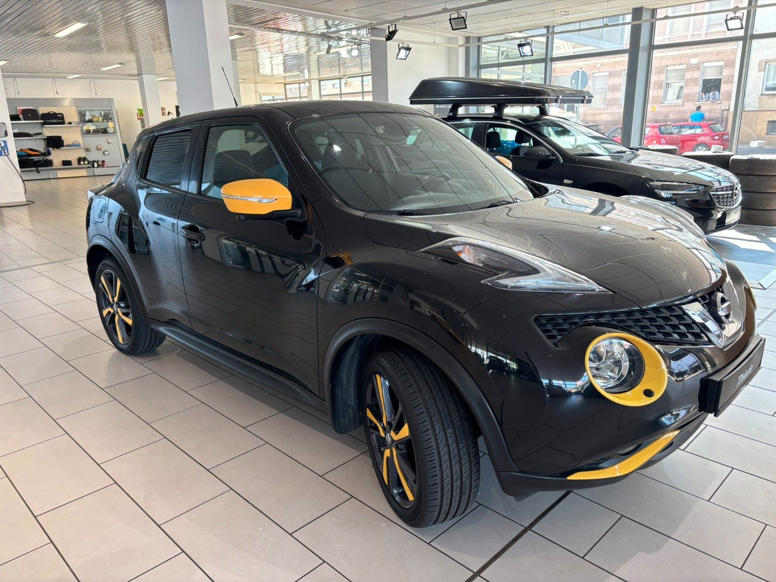 Fahrzeugabbildung Nissan Juke 1.6 NAVI/SHZ/KAMERA/ALU/1.HAND