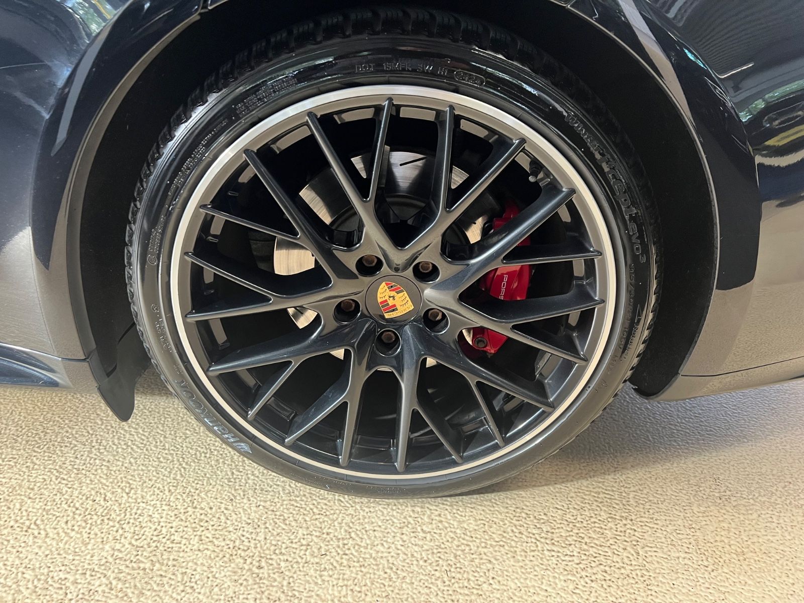 Fahrzeugabbildung Porsche Panamera GTS