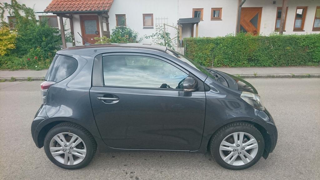Toyota IQ