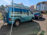 Volkswagen T4 2.5 Benziner AAF Multivan - Volkswagen LT aus 1994