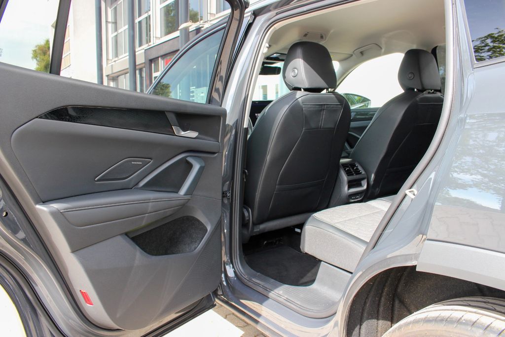 VW Tayron Life 2,0 I TDI/ AHK/ IQ DRIVE/ AWD / ACC VW Tayron Life 2,0 I TDI/ AHK/ IQ DRIVE/ AWD / ACC