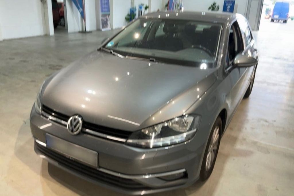 Image of Volkswagen Golf
