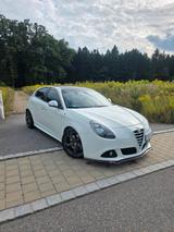 Alfa Romeo Giulietta Quadrifoglio Top Zu... - Alfa Romeo Gebrauchtwagen von 2010